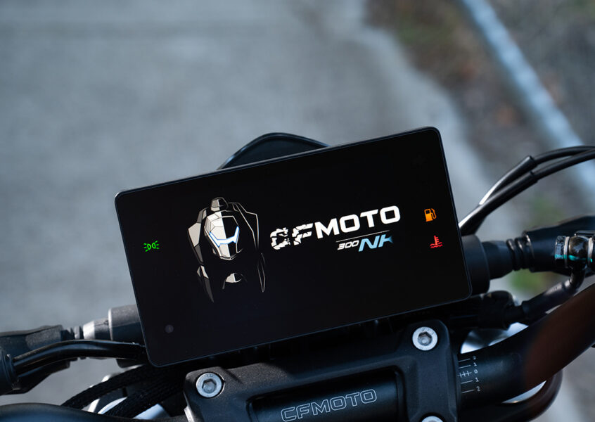 CFMOTO-300NK CFMOTO 300NK | MARTINEZ