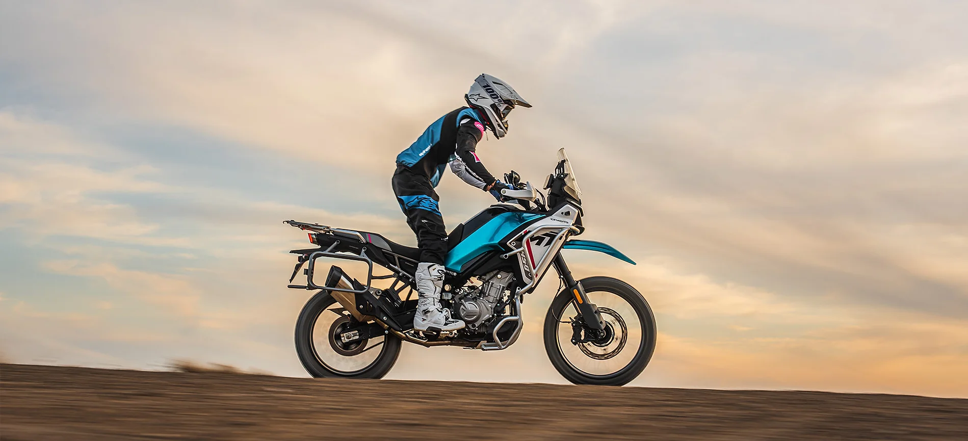 CFMOTO-450MT-12 asiento