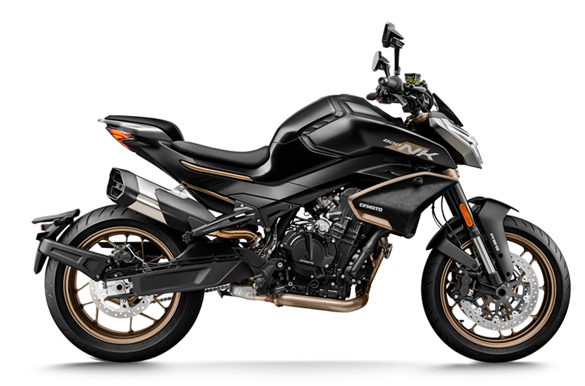 CF Moto Martínez - CFMOTO 800 NK negra en vista lateral CF Motos Martínez - Perfil lateral de la moto naked CFMOTO 800 NK en color negro