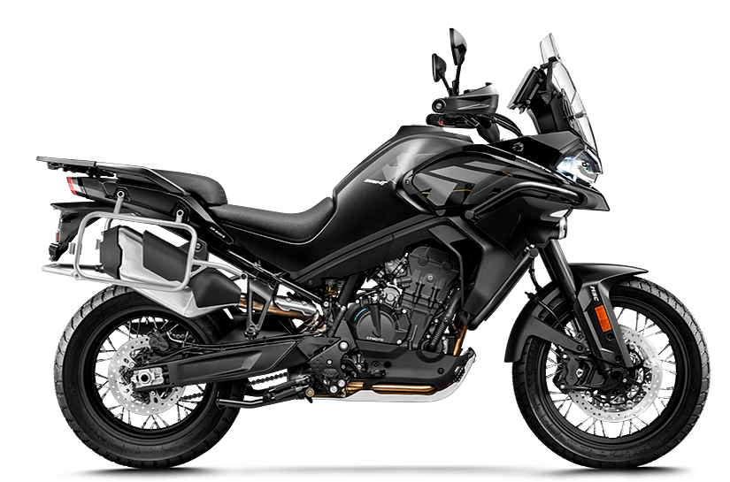 CF Moto Martínez - Perfil lateral de la CFMOTO 800 MT Explorer touring CF Motos Martínez - Vista lateral de la moto touring CFMOTO 800 MT Explorer en color negro